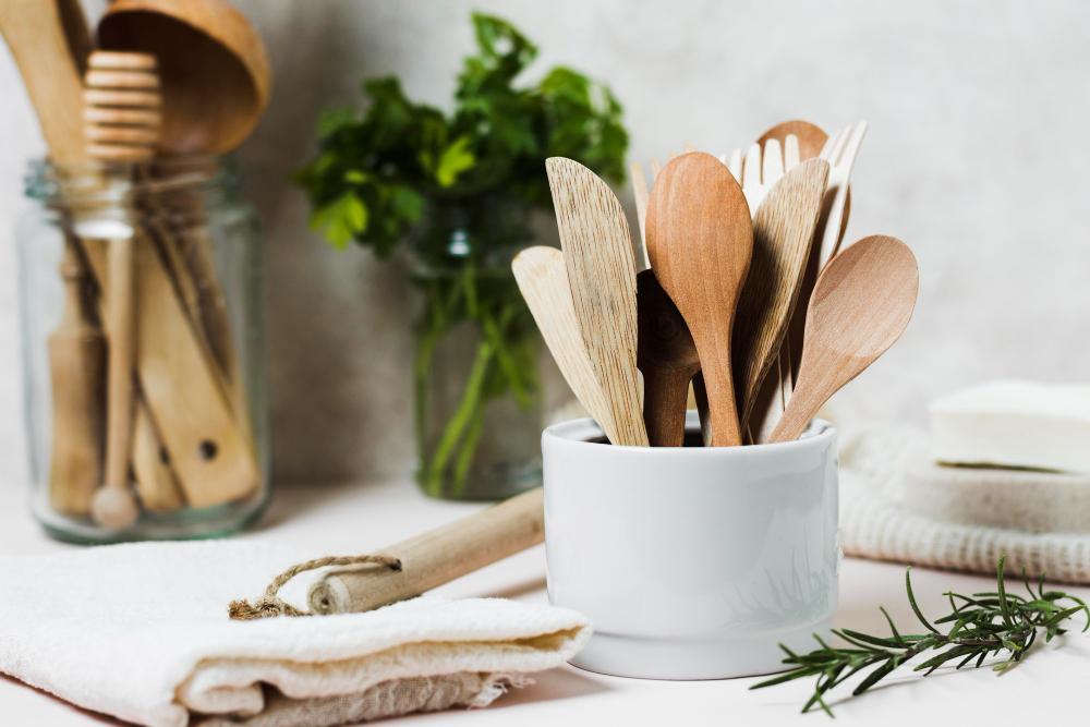 Must-have wooden kitchen accessories