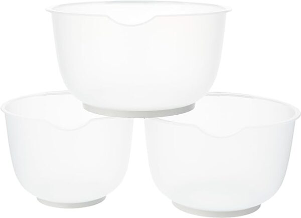 A set of 3 bowls stack together