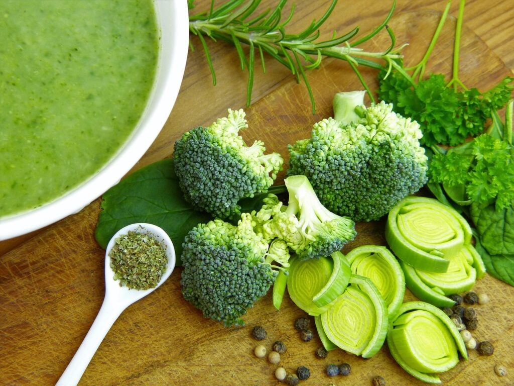 soup, vegetables, broccoli, leek, pepper, grains, food, meal, cook, vegetarian, dish, healthy, vegetable soup, having lunch, spicy, vegan, starter, spoon, fall, enjoy the meal, nourishment, vitamins, diabetes, sniff, flu, prevent, virus, cold, defense, immune system, bio, green, health, vitamin c, broccoli, broccoli, broccoli, broccoli, broccoli, diabetes, diabetes